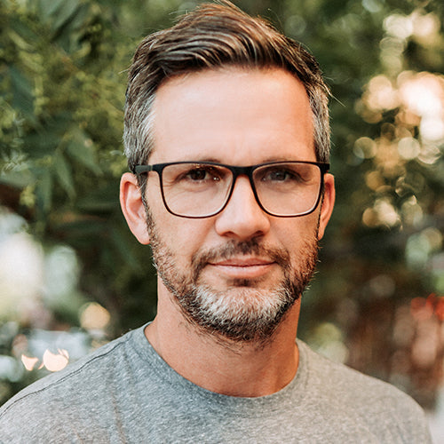 The Best Wide Face Reading Glasses For Men With Large Faces 2SeeLife