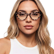 Stylish Cat Eye Reading Glasses for Women | R-620