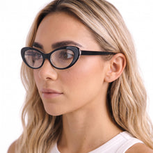 Black retro oval cat eye reading glasses for women – product photo 3 | R-803