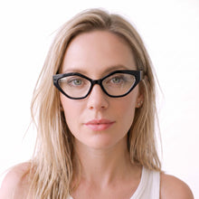 Funky Cat Eye Reading Glasses for Women | R-805